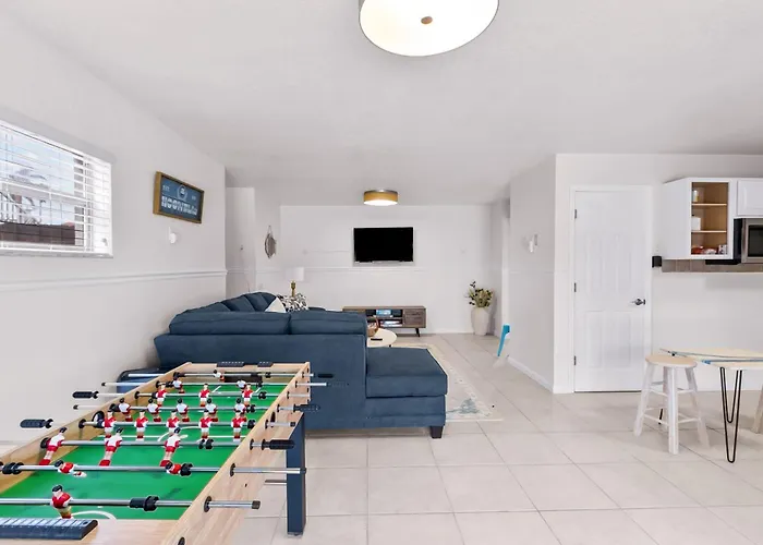 Ferienhaus Stunning Waterfront Pool Walk To & Restaurants Large Private Pool Clearwater Beach
